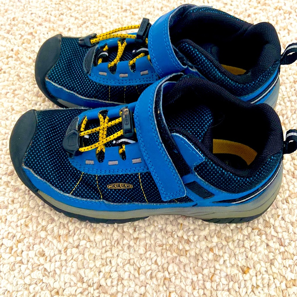 Keen Boys Targhee Sport Vent Shoe, Size 12
